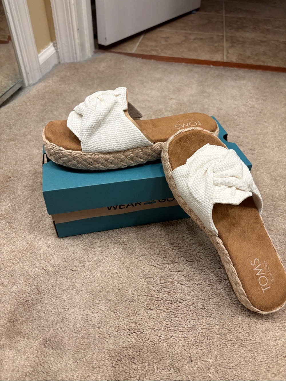 TOMS Cream Knotted Espadrille Slide Sandals